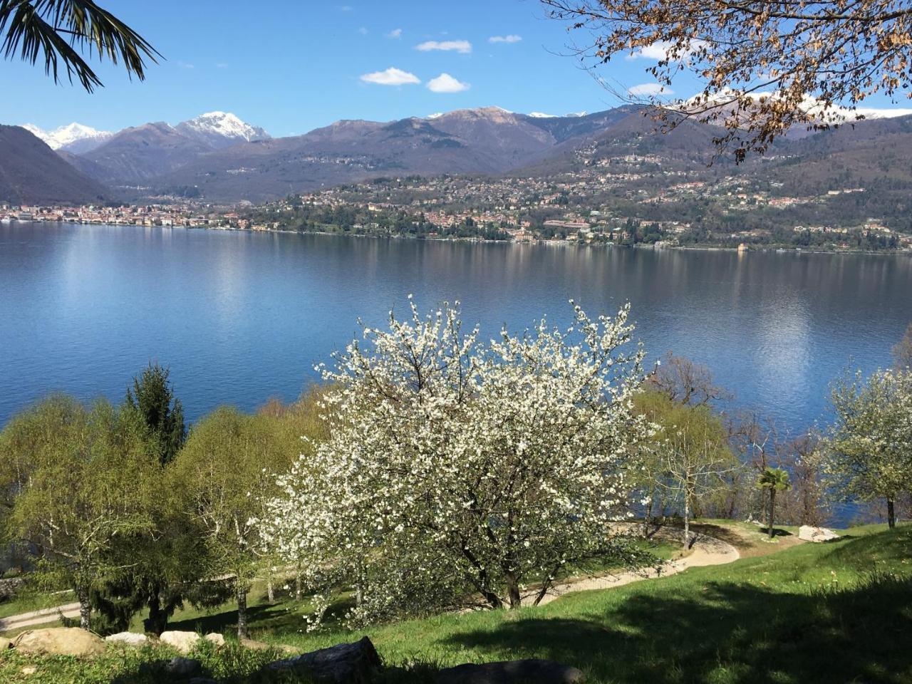 Locanda Pozzetto Лавено-Момбелло Екстер'єр фото